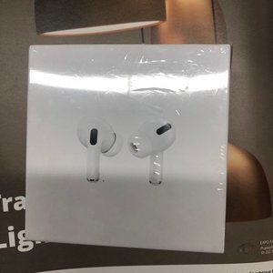 New Apple Airpods Pro earphones